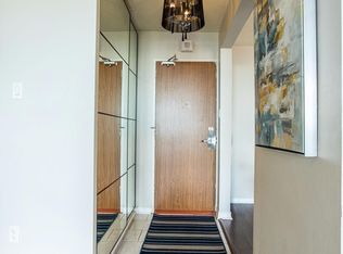 20 Mississauga Valley Blvd #1501, Mississauga, ON L5A3S1