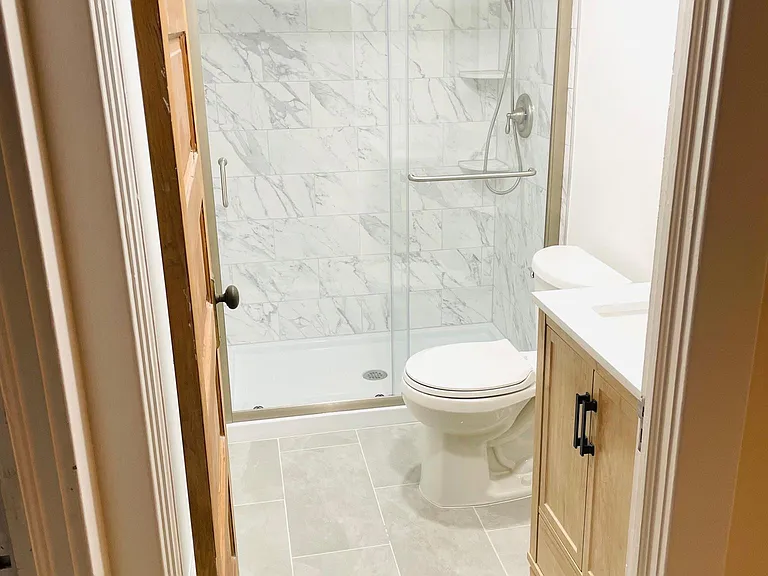 306 N Lake Dr — Photo 8