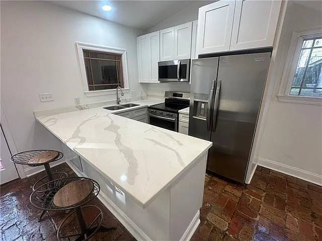 922 Kerlerec St #C — Photo 8