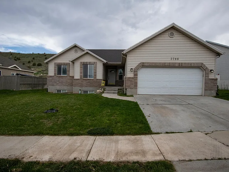 3788 E Butterfield Rd — Photo 27