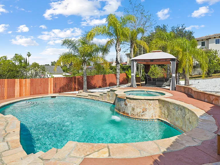 5128 Avenida Hacienda — Photo 5