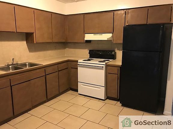 4th image of 8809 N 13th St APT A