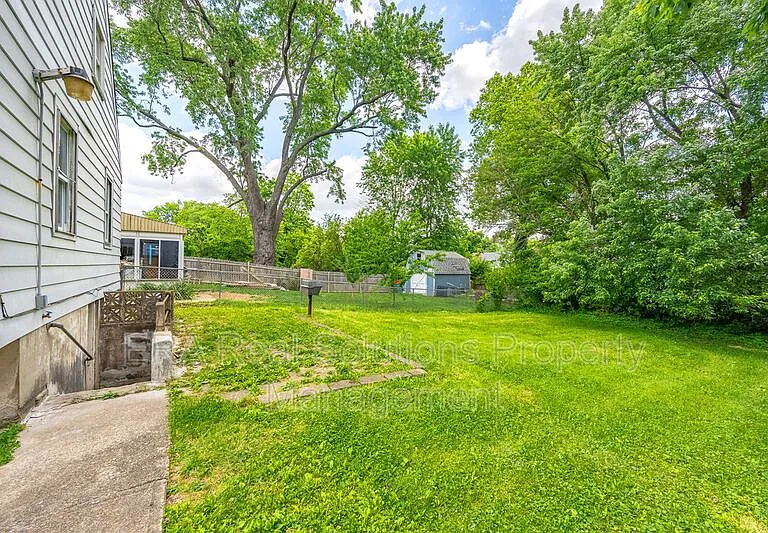 7032 La Boiteaux Ave — Photo 9