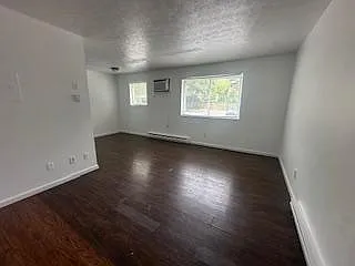 Unit Photo - 2822 Price Ave #14-18