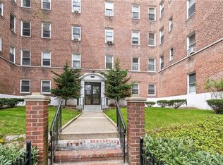 811 Bronx River Rd APT 3G, Bronxville, NY 10708