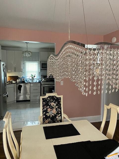 1st image of 482 Oakland Ave #1