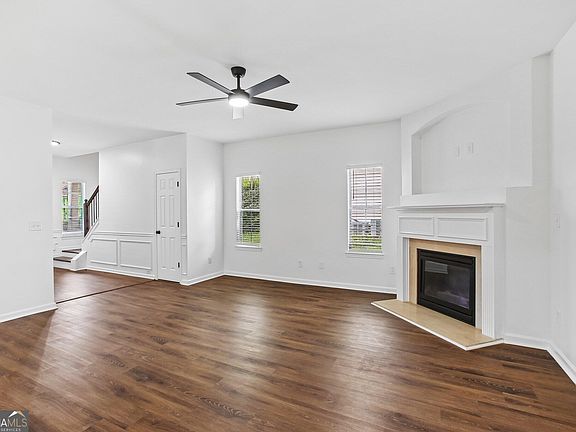 5th image of 2319 Sawgrass Dr