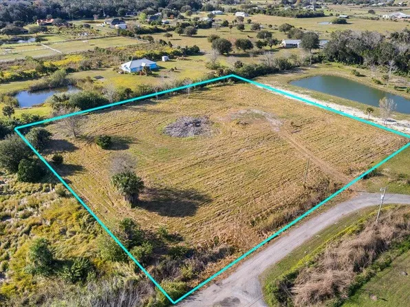 3862 Serenity Ln, Mims, FL 32754