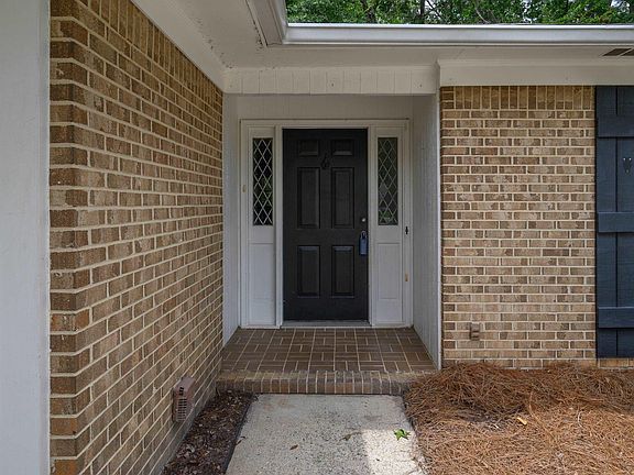 5th image of 516 Paige Dr