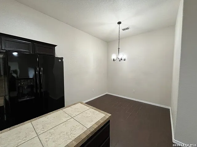 685 Creekside Cir — Photo 7