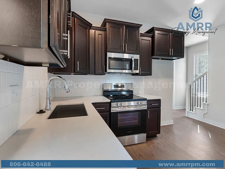 13 Carrick Dr — Photo 13