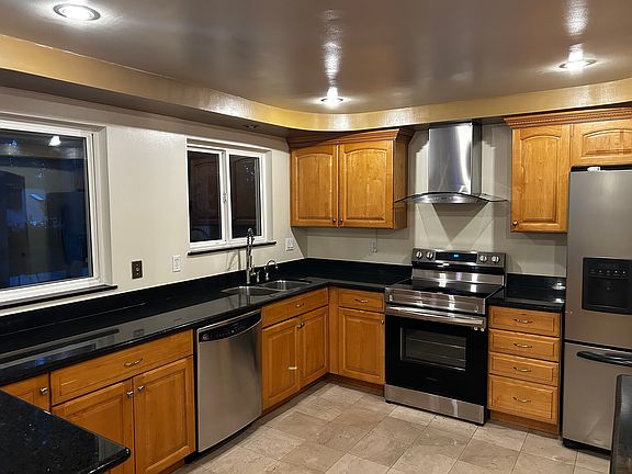 3rd image of 141 145th Ave NE