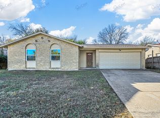 1300 Carla Ave, Arlington, TX 76014