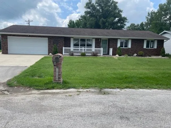 1010 Saint Clair St, Carlyle, IL 62231