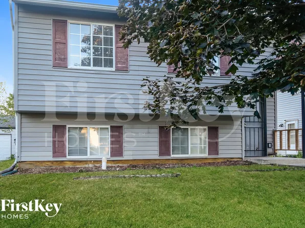 5320 Traditions Dr, Indianapolis, IN 46235
