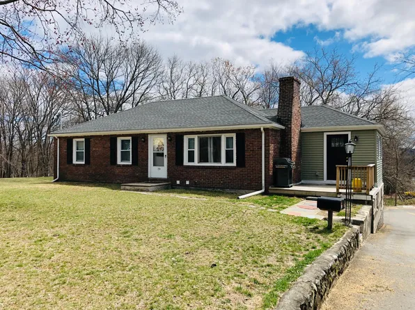 15 Belmont St Unit A, Woburn, MA 01801