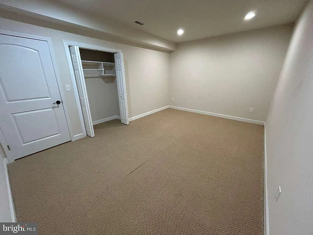 Building Photo - 44377 Stone Roses Cir