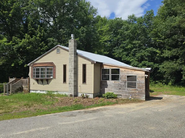 59 Farm View Lane, Paris, ME 04281