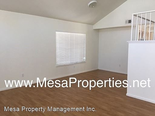 3rd image of 12523 Sunbird Ln