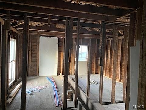 1st image of 114 Mechanic St