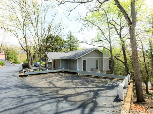250 Hopetown Dr, Osage Beach, MO 65065