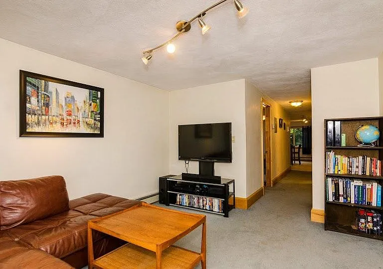 69 Coolidge Rd #3 — Photo 3