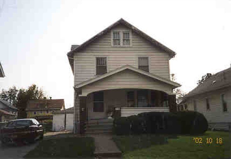 1st image of 1968 E 33rd St