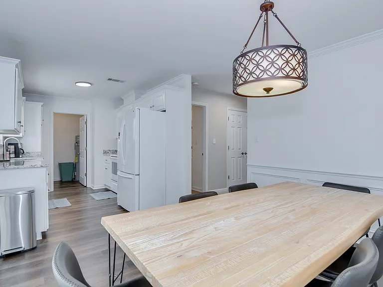2044 Lillian Dr #1 — Photo 7