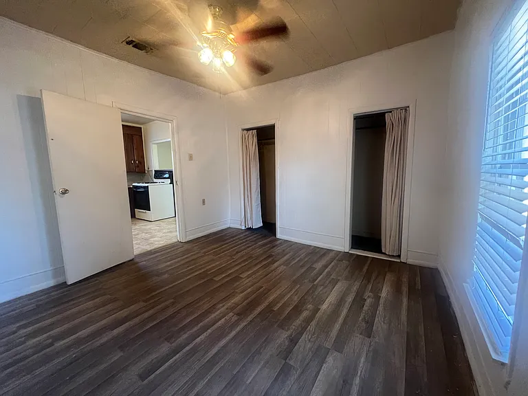 678 Winston 8 Ranch Rd — Photo 2