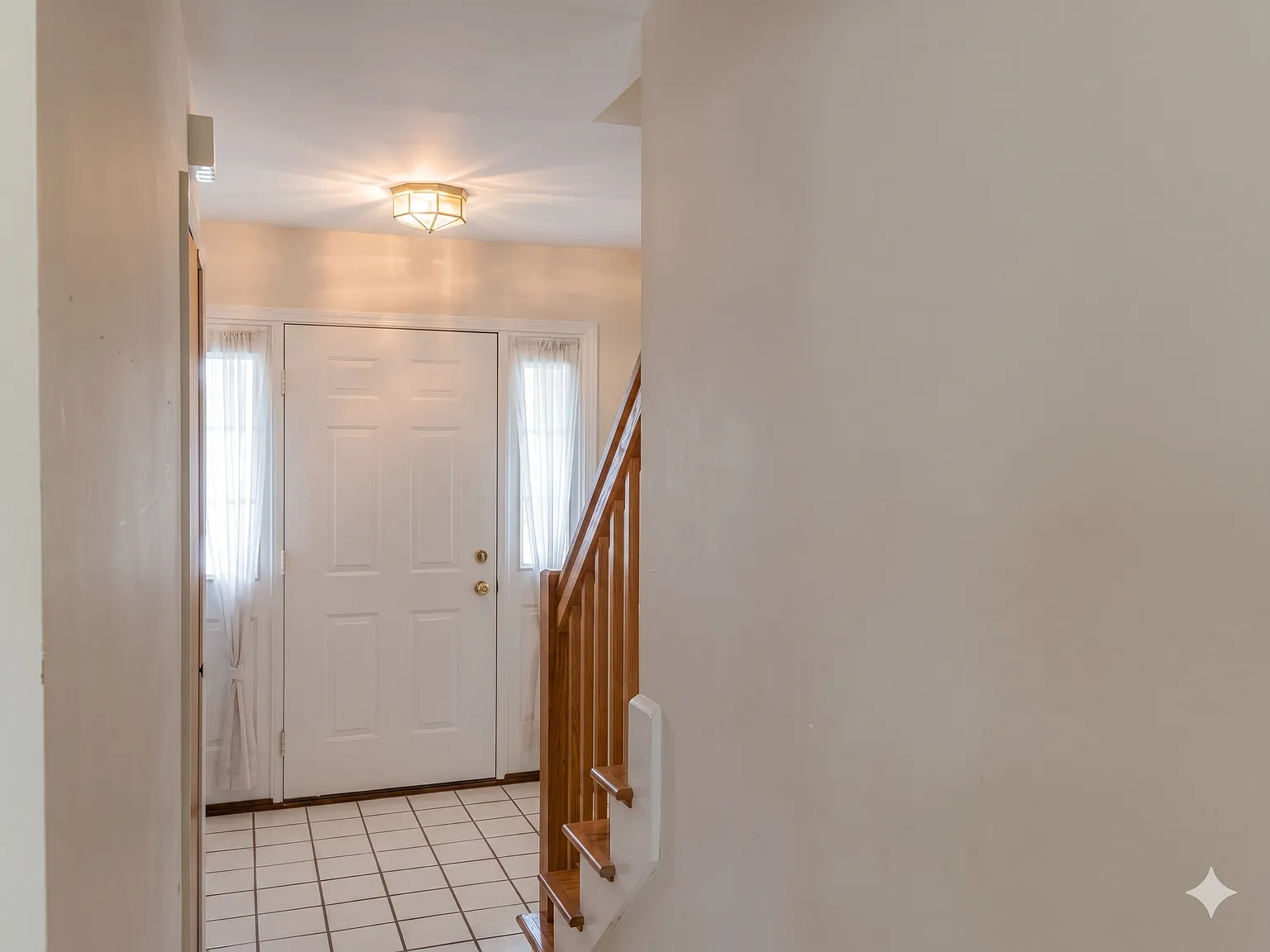 4 bed, 2.5 bath, 1937 sqft, $3,195 — Photo 3