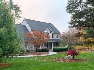 10 Kathryn Rd, Foxboro, MA 02035