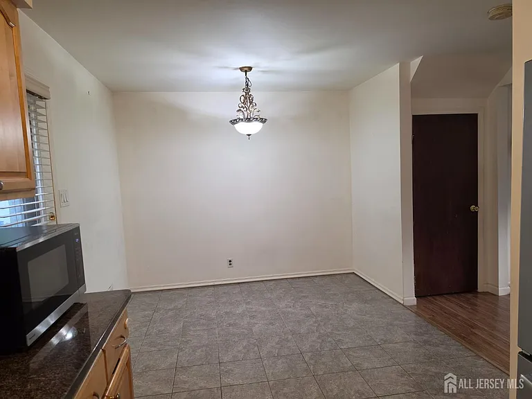 405 Frederick Ave — Photo 19