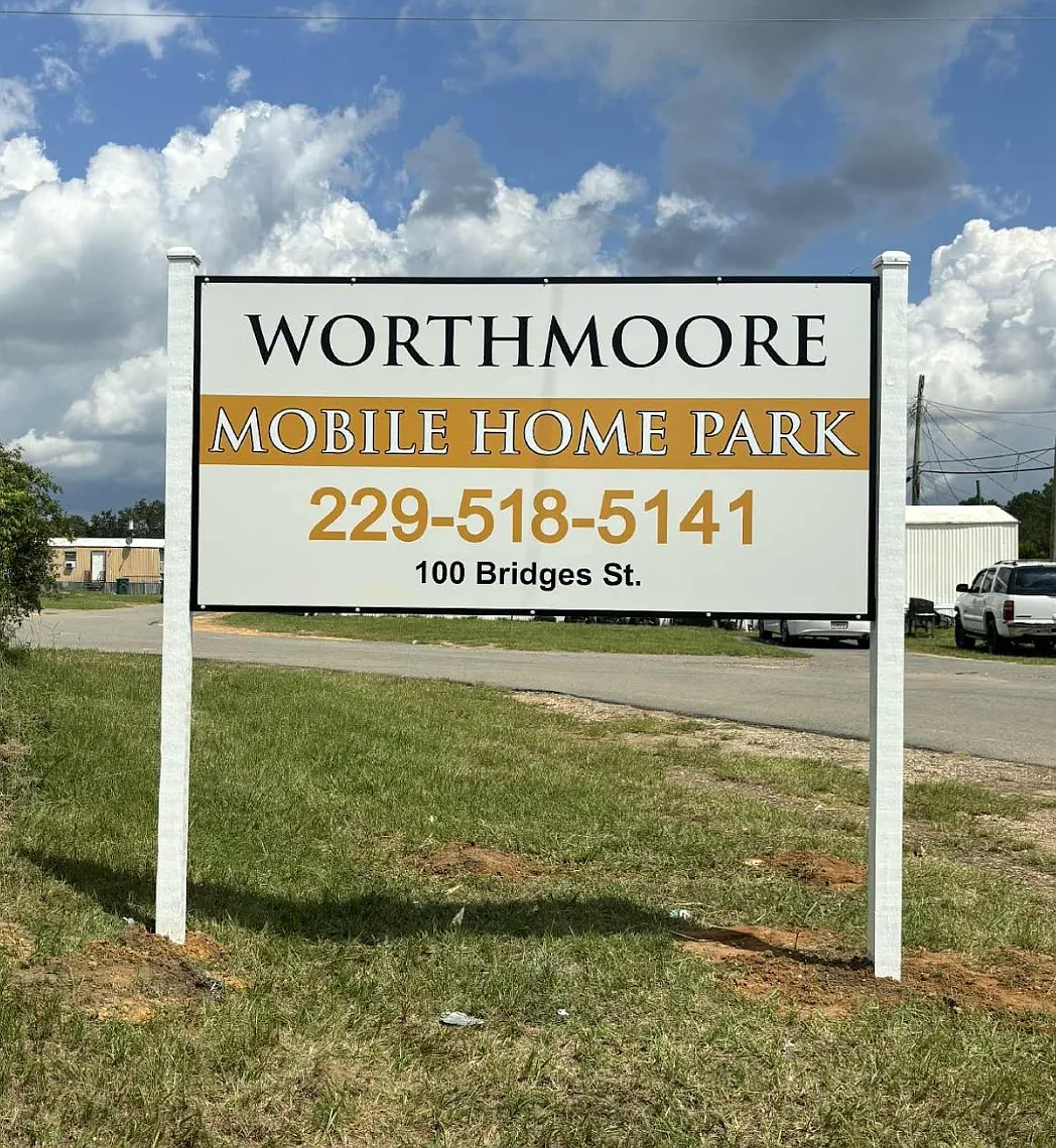 Worthmoore MHP - Lot 26 (TOH) — Photo 2