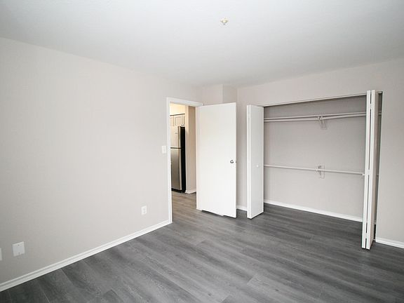 3rd image of 18525 Boysenberry Dr APT 263