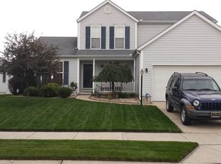 1810 Peace Rose Ln, Mishawaka, IN 46544