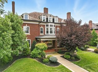 5558 Aylesboro Ave, Pittsburgh, PA 15217