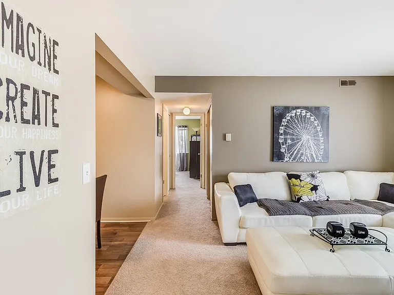 55 Suzanne Dr — Photo 19