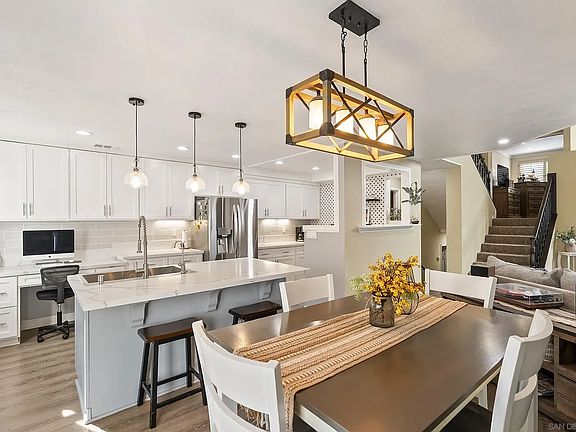 5th image of 10529 Flora Verda Ct