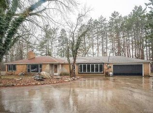 8780 Dixie Hwy, Birch Run, MI