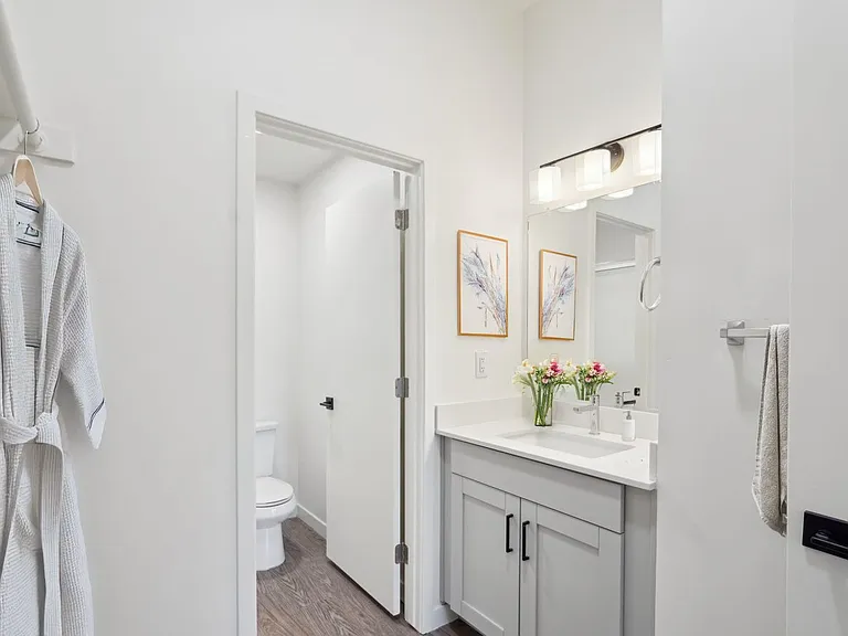 North Glen 38 — Photo 11