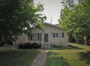 523 8th St, Britton, SD 57430