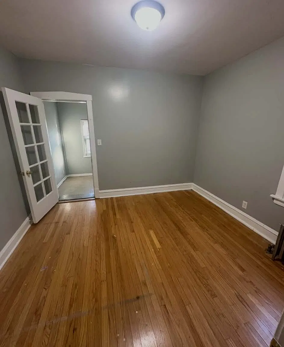 2 bed, 2572 sqft, $1,800 — Photo 4