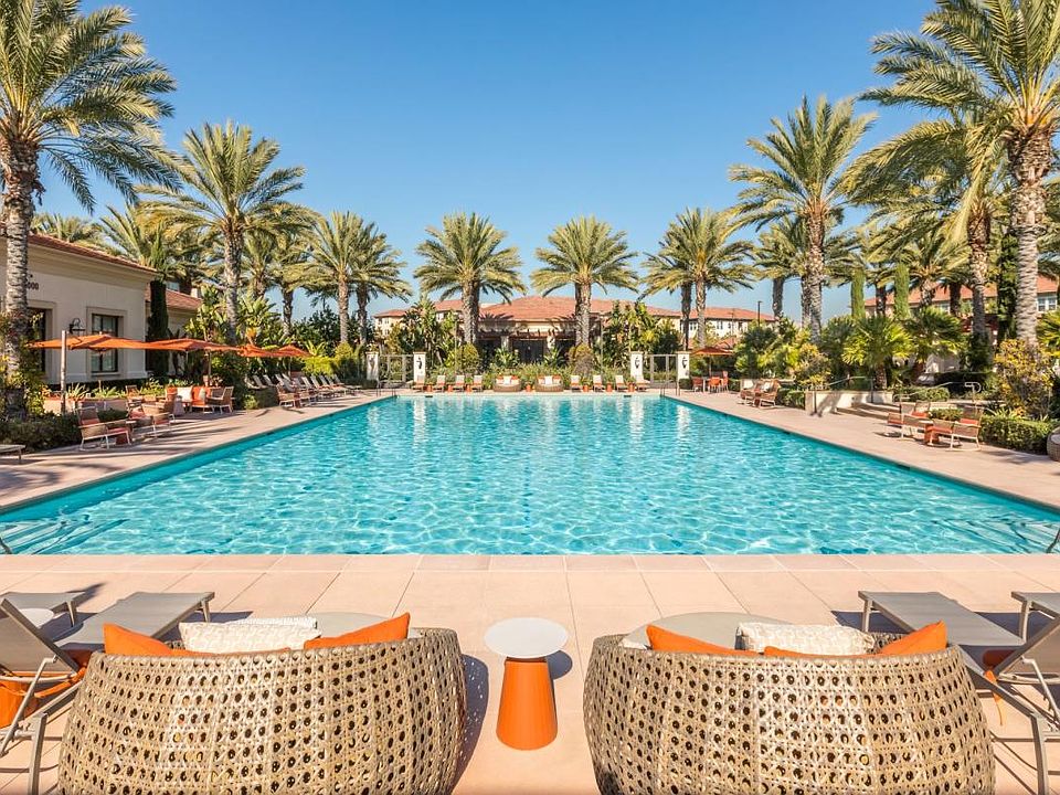 Amalfi Apartment Homes 16000 Legacy Rd Tustin CA Zillow