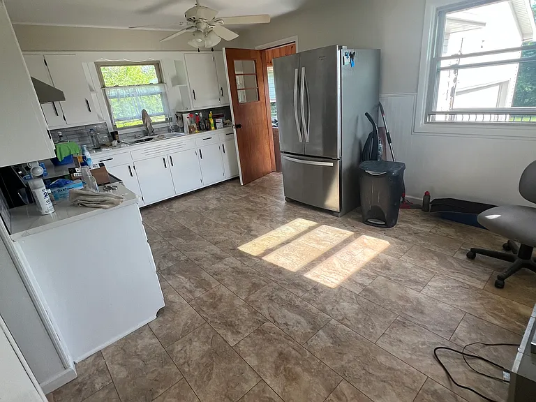 Kitchen- 15 x 10