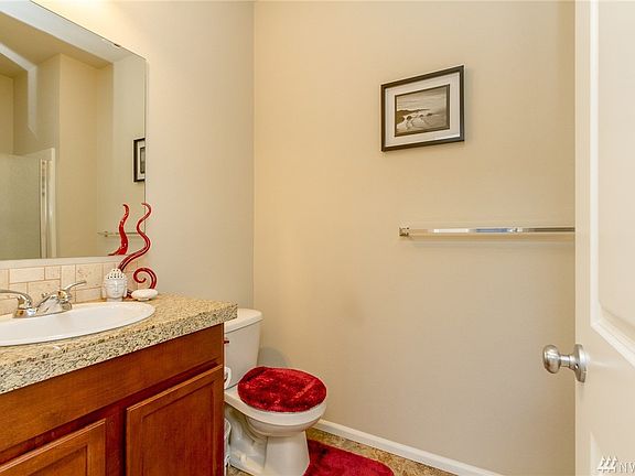 3rd image of 1807 197th Street Ct E