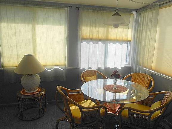4th image of 1851 Jeri Kay Ln