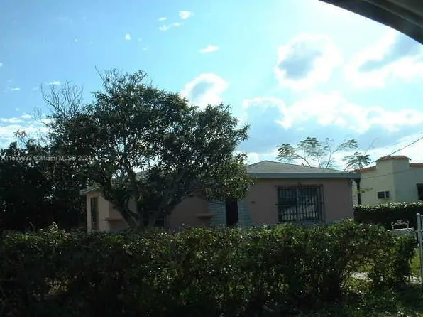 (undisclosed Address), Miami, FL 33150