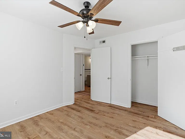 130 S 29th St #2 — Photo 11