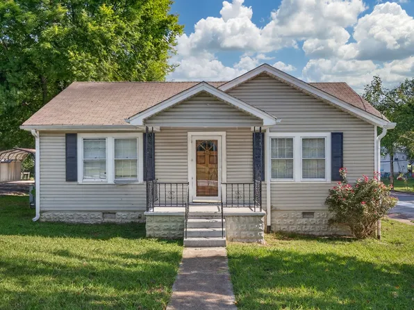 405 Swanson Blvd, Fayetteville, TN 37334