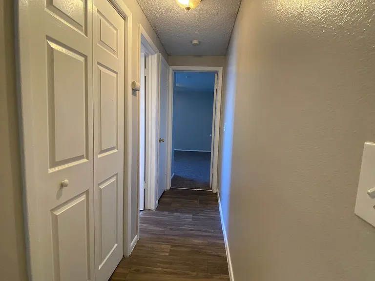 Garden Center Apt. 66 — Photo 9
